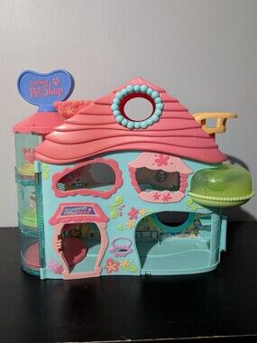 Vintage LPS The Biggest Littlest Pet Shop Playset House With Turnkey No Doors